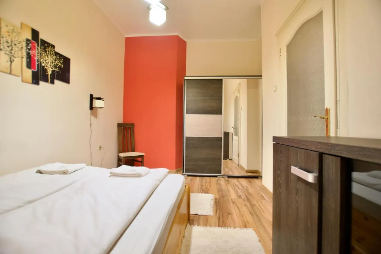 Standard Apartment By Hi5 - Dessewffy 2 Bedroom Budapest 0*,  Hungary
